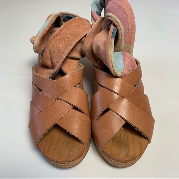 Free people Emmy wrap clogs in nude - Picture 2 of 4